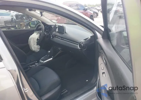 2016 Scion Ia z USA, uszkodzony, nr VIN 3MYDLBZV4GY133476